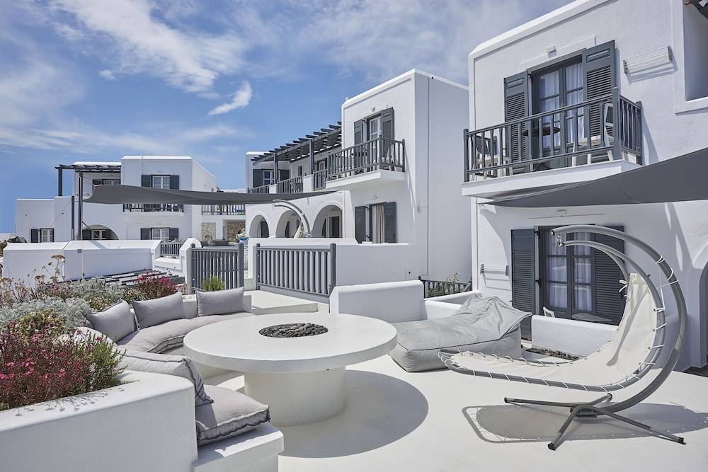 Parian Boutique Hotel 1