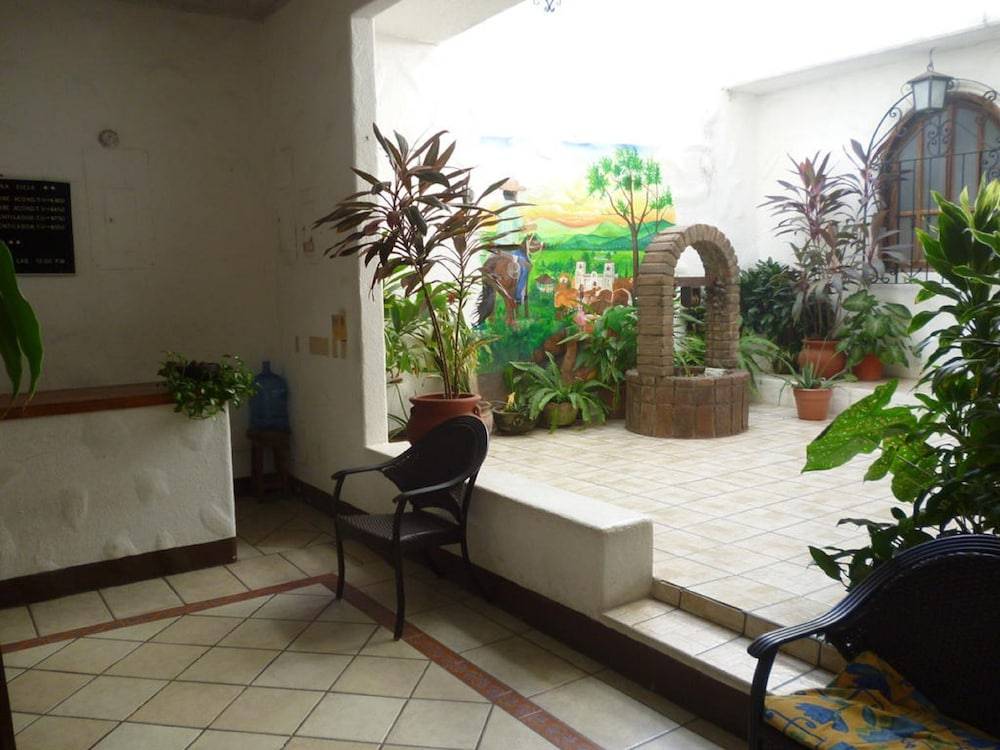 Casa Vieja 2