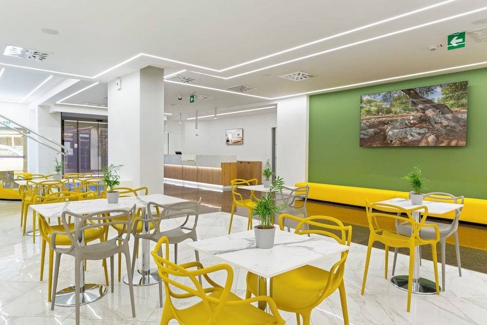 Victor Hotel 1