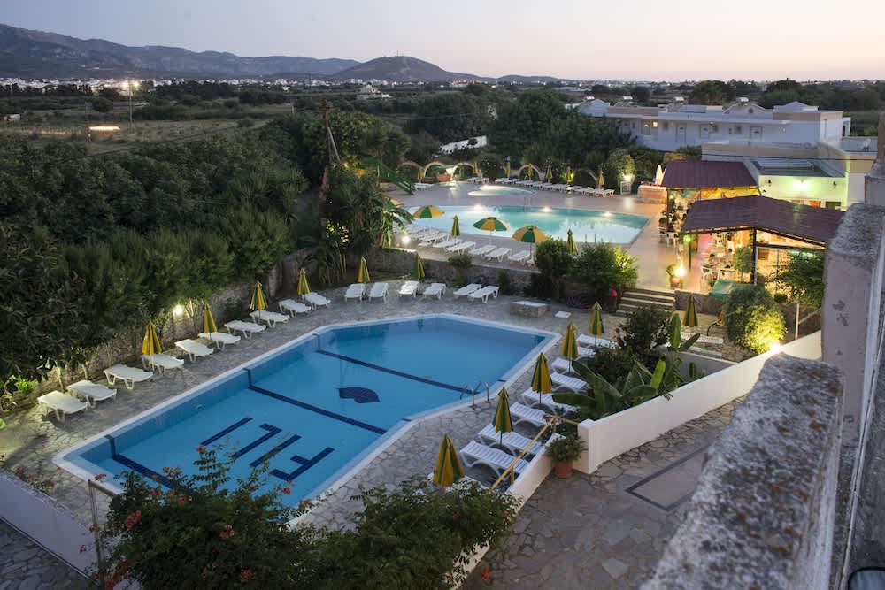 Fili Hotel Apartments 1