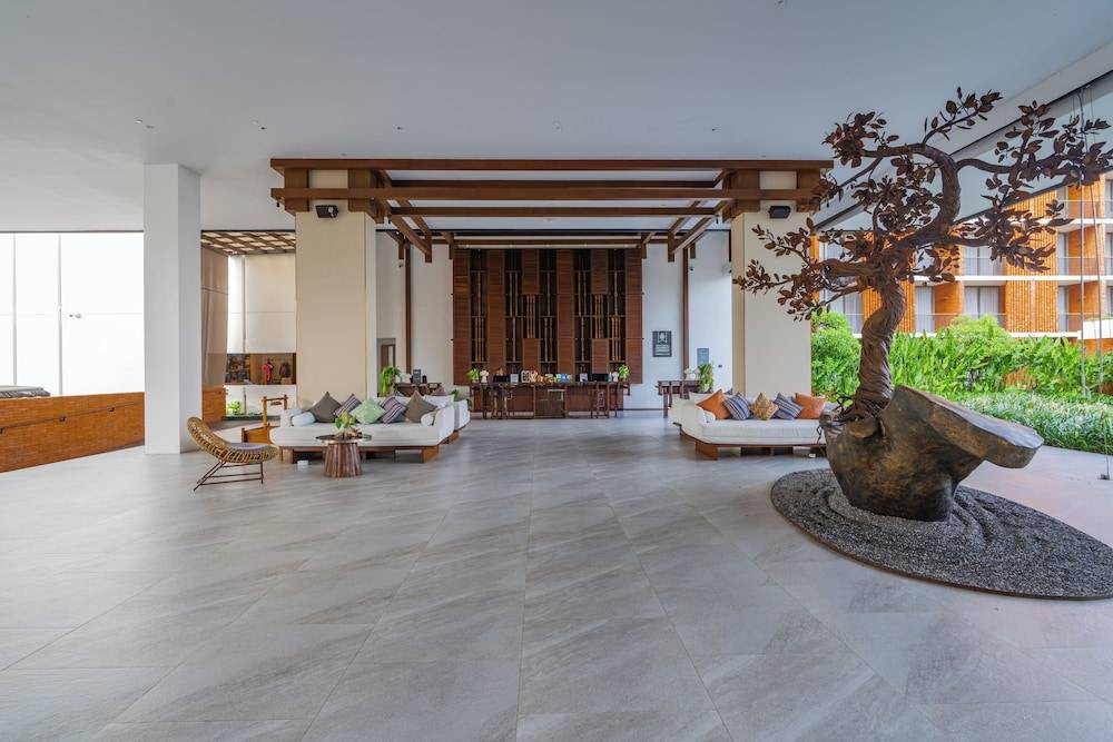 Pullman Khao Lak Resort 2