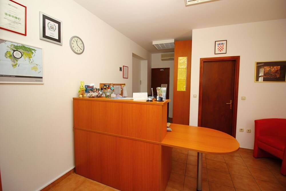 Bacan Serviced Apartments 2