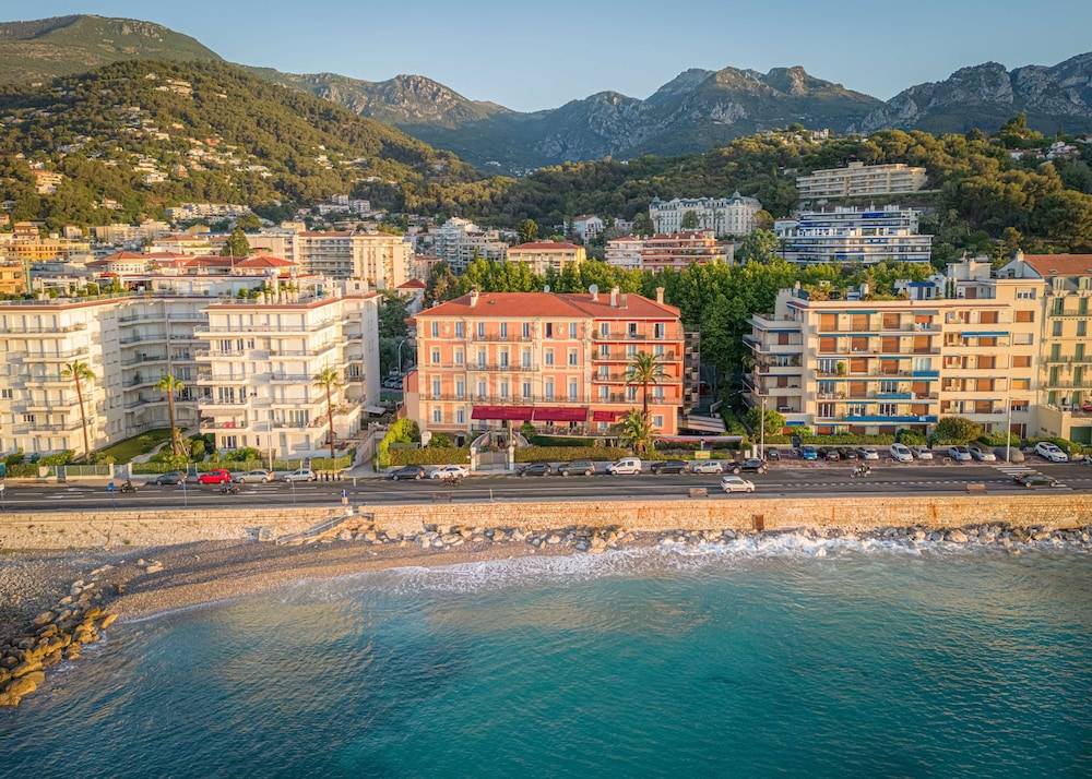 Best Western Premier Hotel Prince de Galles 1