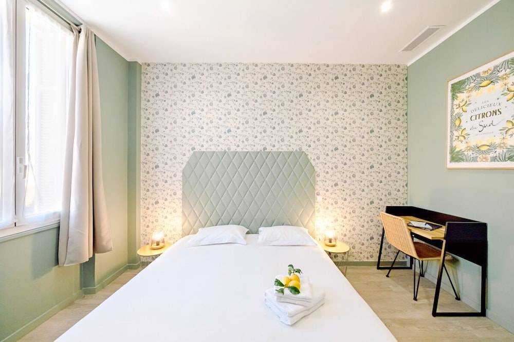 Hotel Lemon 1