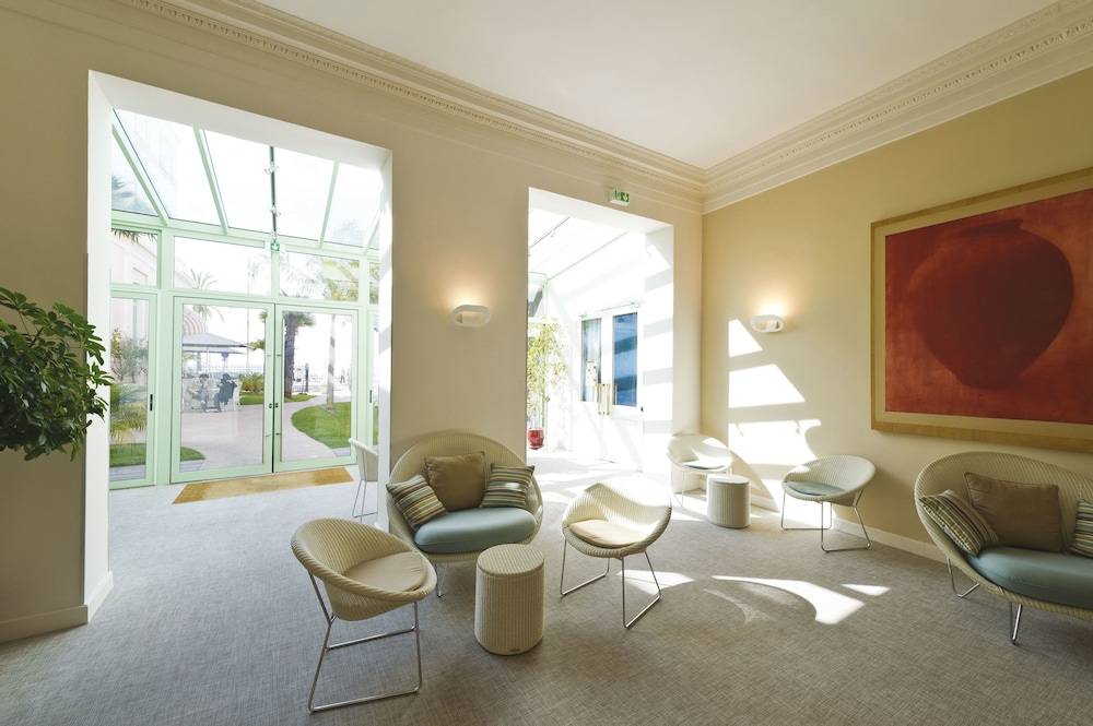 Hôtel Vacances Bleues Balmoral 2
