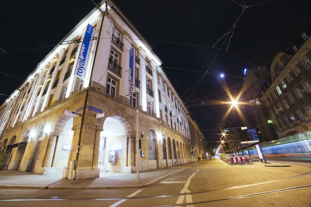 Royal Hotel - Urban Living 1