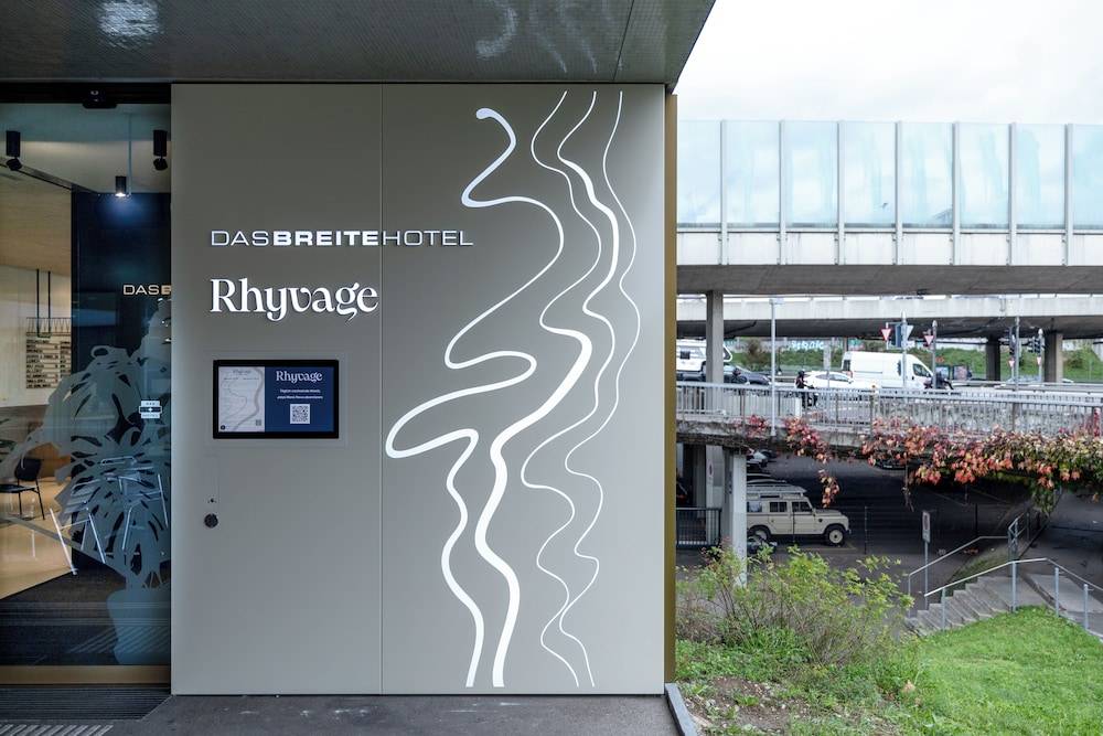Dasbreitehotel am Rhein 2