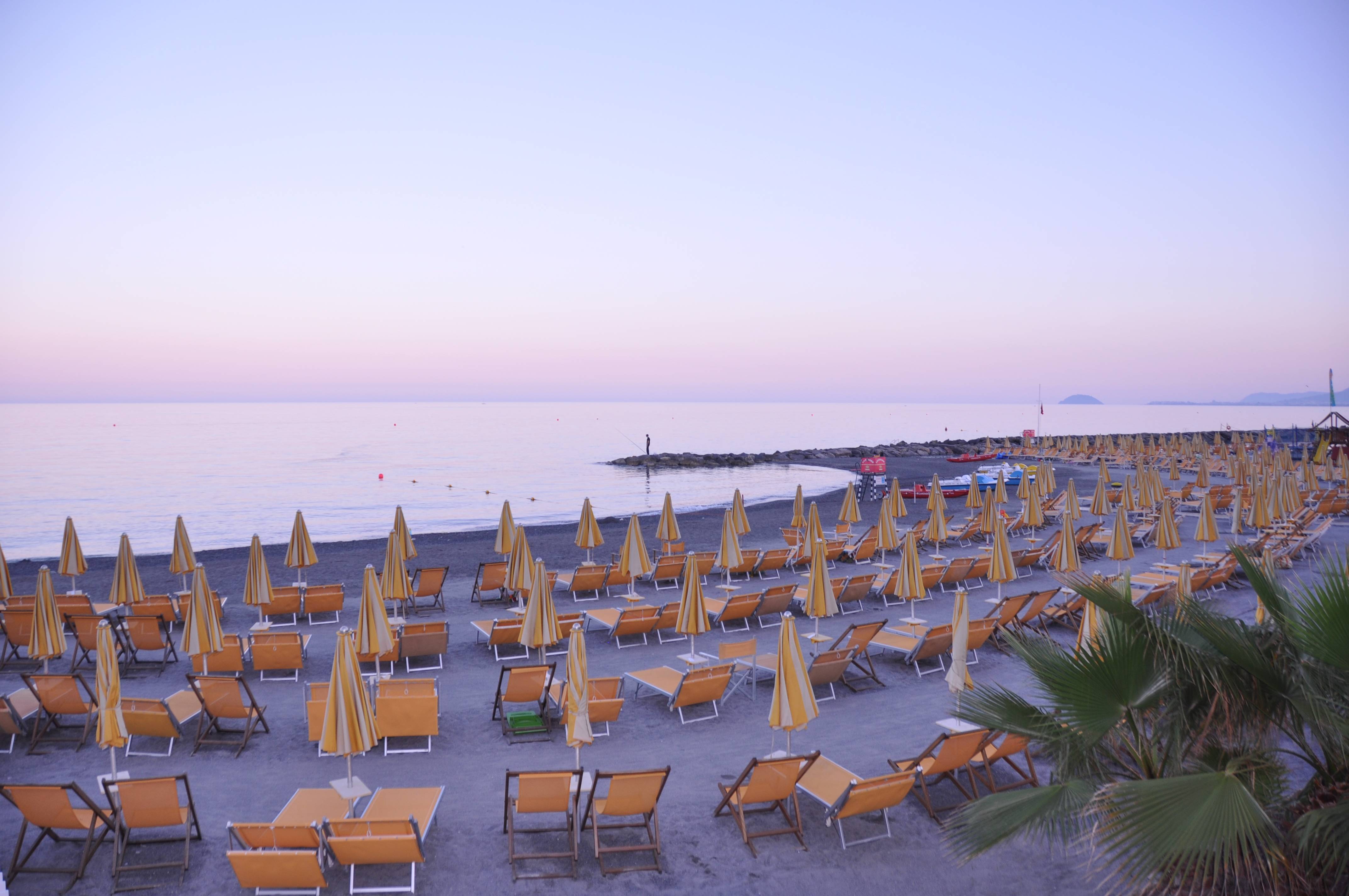 Hotel Loano 2 Village 1