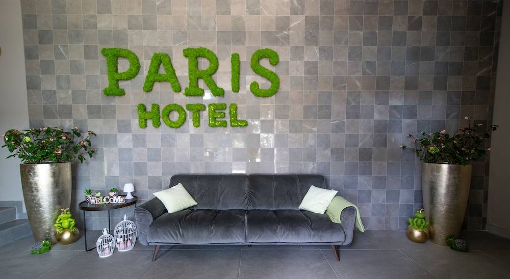Hotel Paris 2