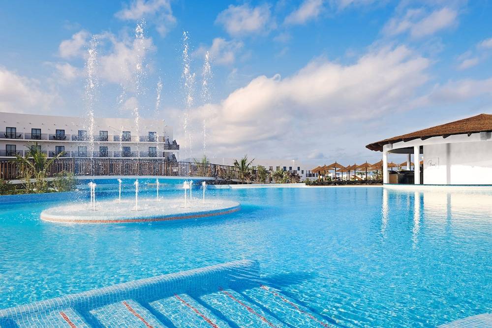 Melia Dunas Beach Resort & Spa - All Inclusive 1