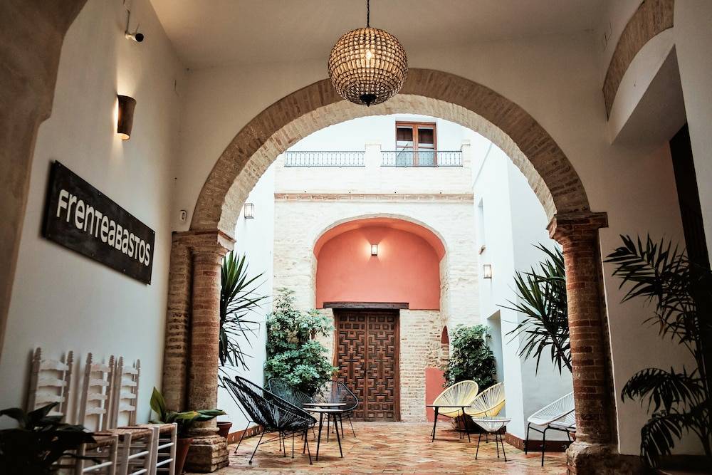 Hostel Café FRENTEABASTOS 1