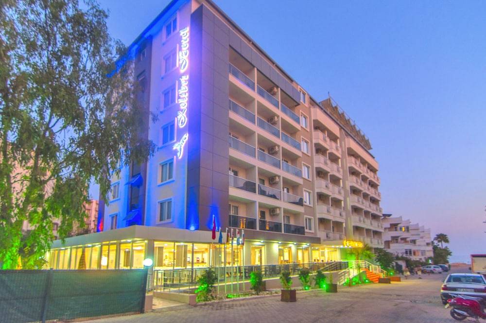 Kolibri Hotel 1