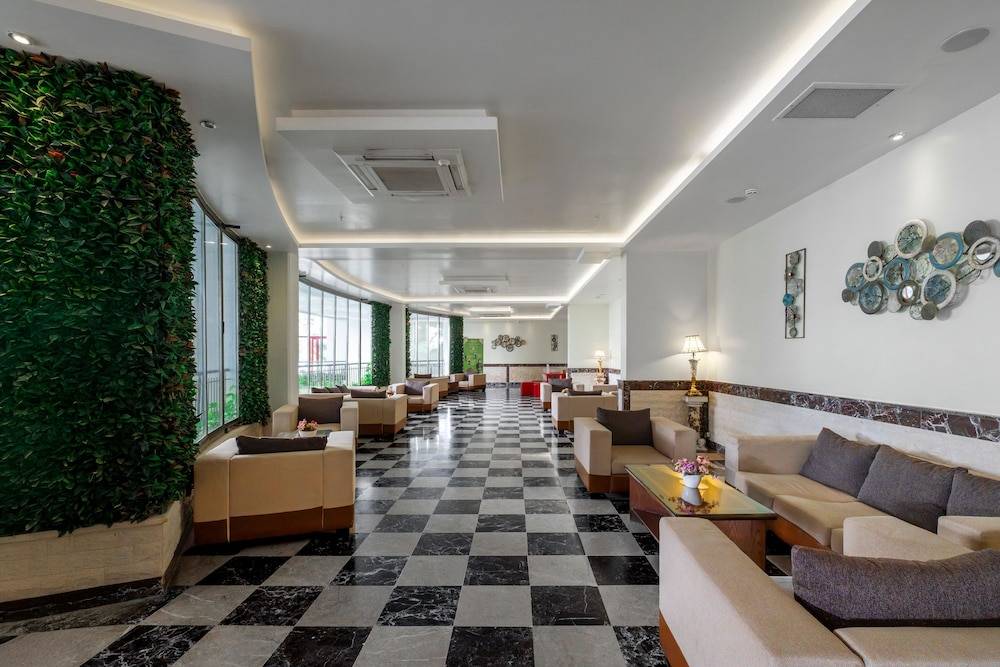 Rubi Hotel 2