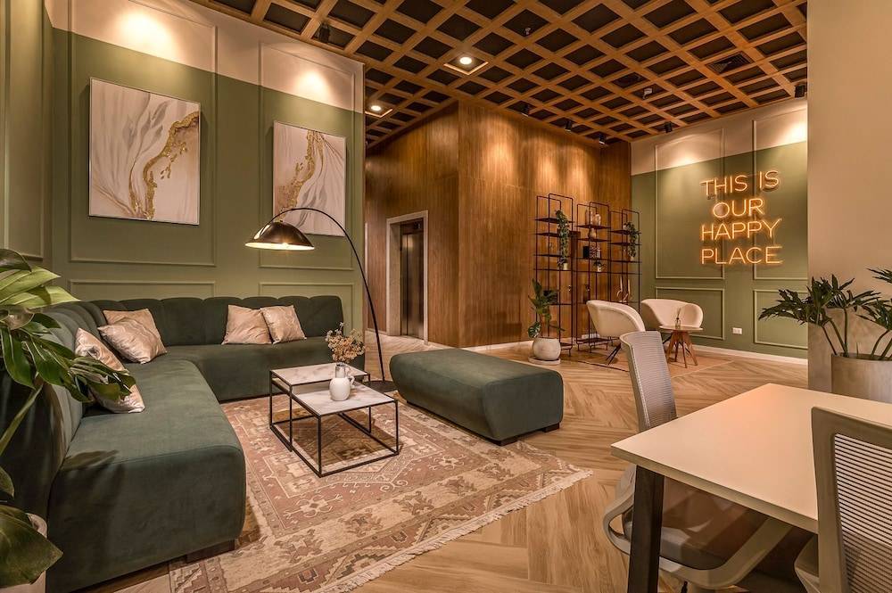 HOUZE Residences - By AVA Rentals 2