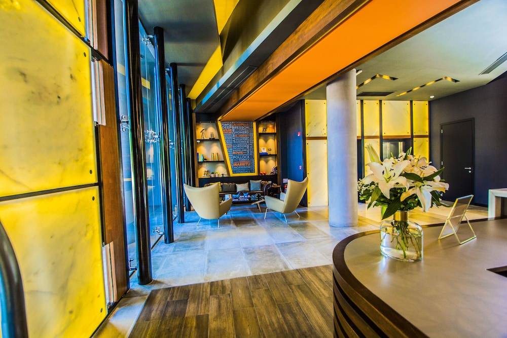 Five Hotel & Residences 2