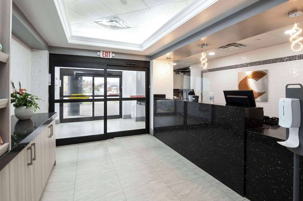 Comfort Hotel 2
