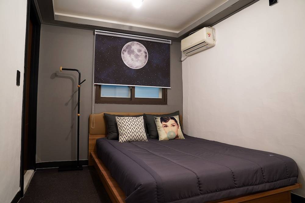Apollo Guesthouse 1