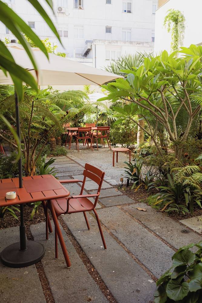 NINE DOTS Azorean Art Boutique Hotel 1