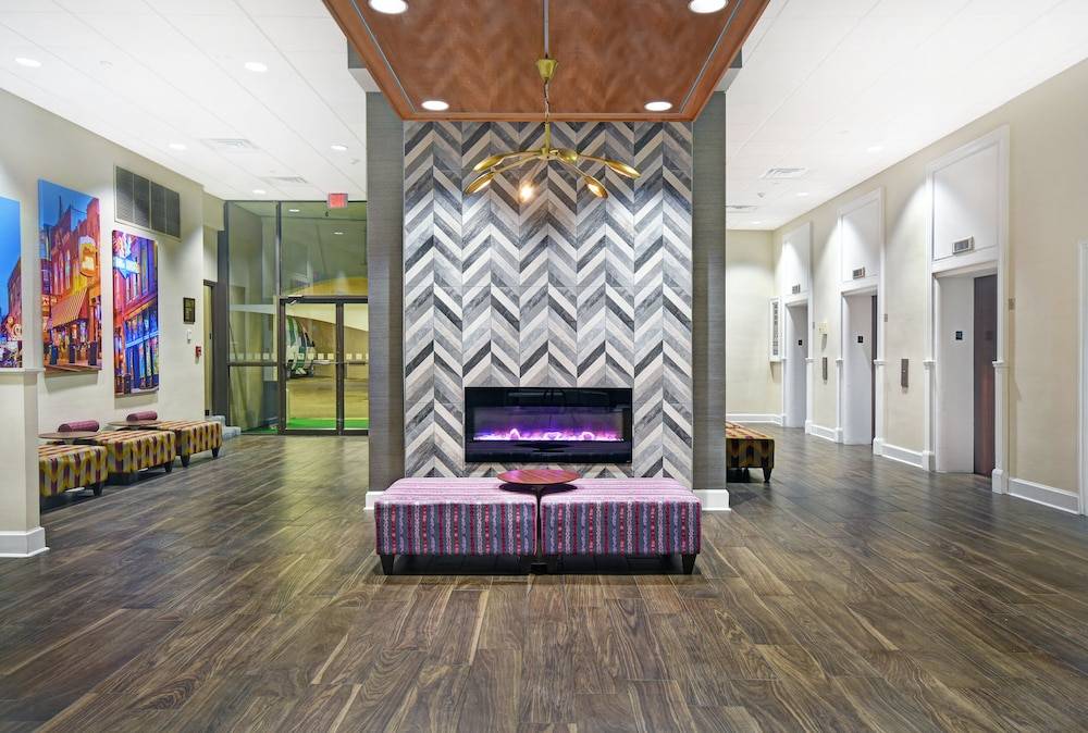 Holiday Inn MEMPHIS-DOWNTOWN (BEALE ST.) by IHG 2