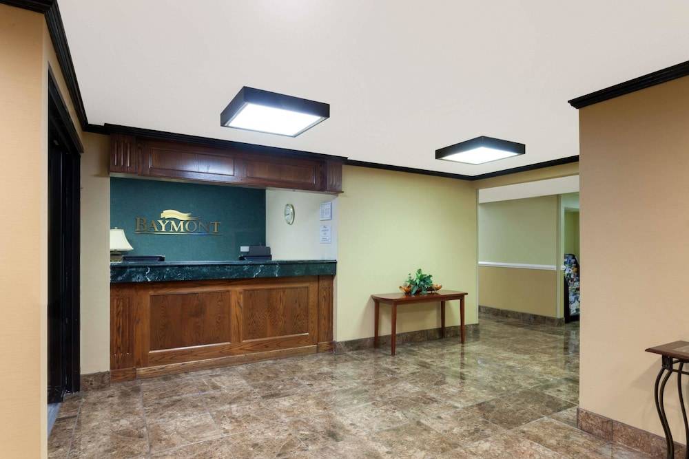 Baymont by Wyndham Memphis East 2