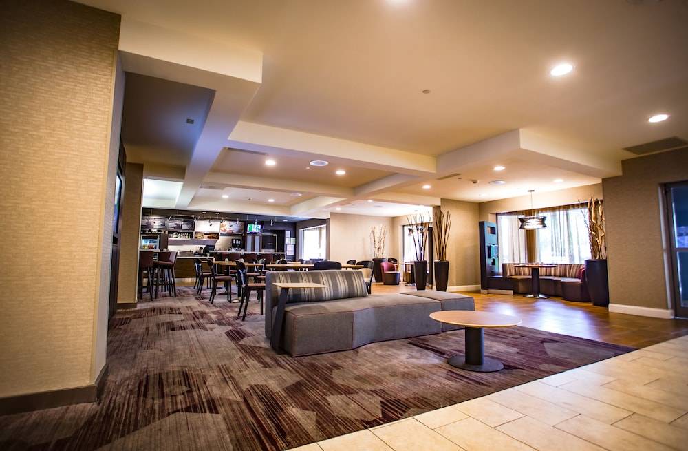 Courtyard Memphis East/Bill Morris Parkway 2