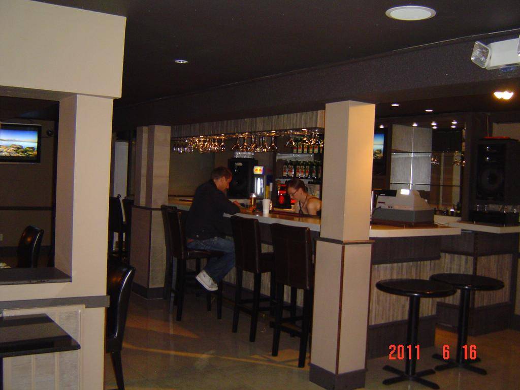 Barclay Hotel 2