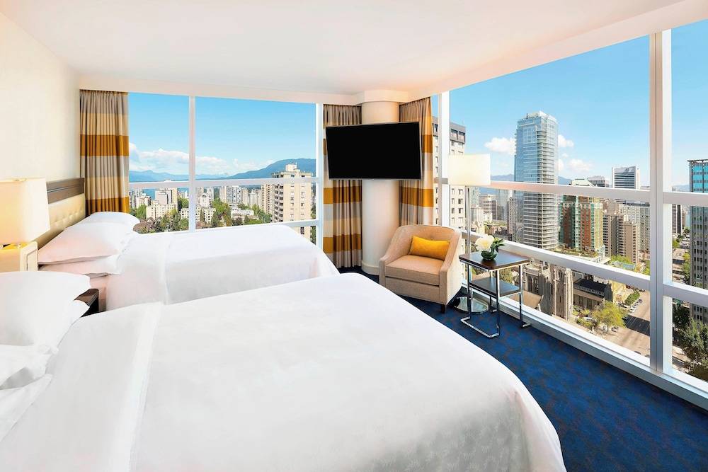 Sheraton Vancouver Wall Centre 1