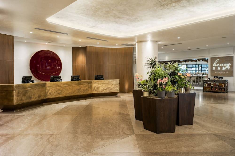 JW Marriott Parq Vancouver 2