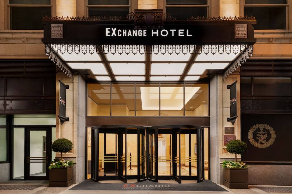 EXchange Hotel Vancouver 1