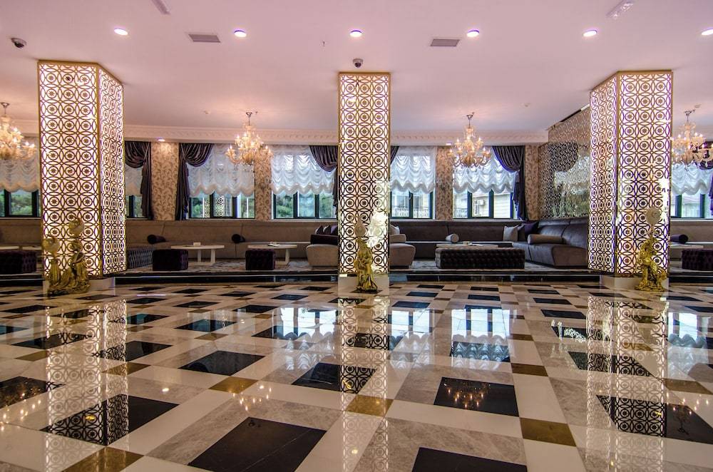 Ramada by Wyndham Baku 2
