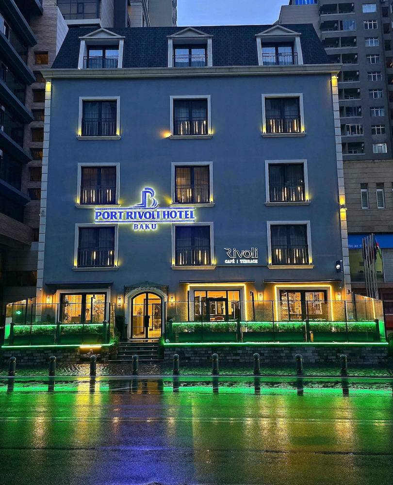 Port Rivoli Hotel Baku 1