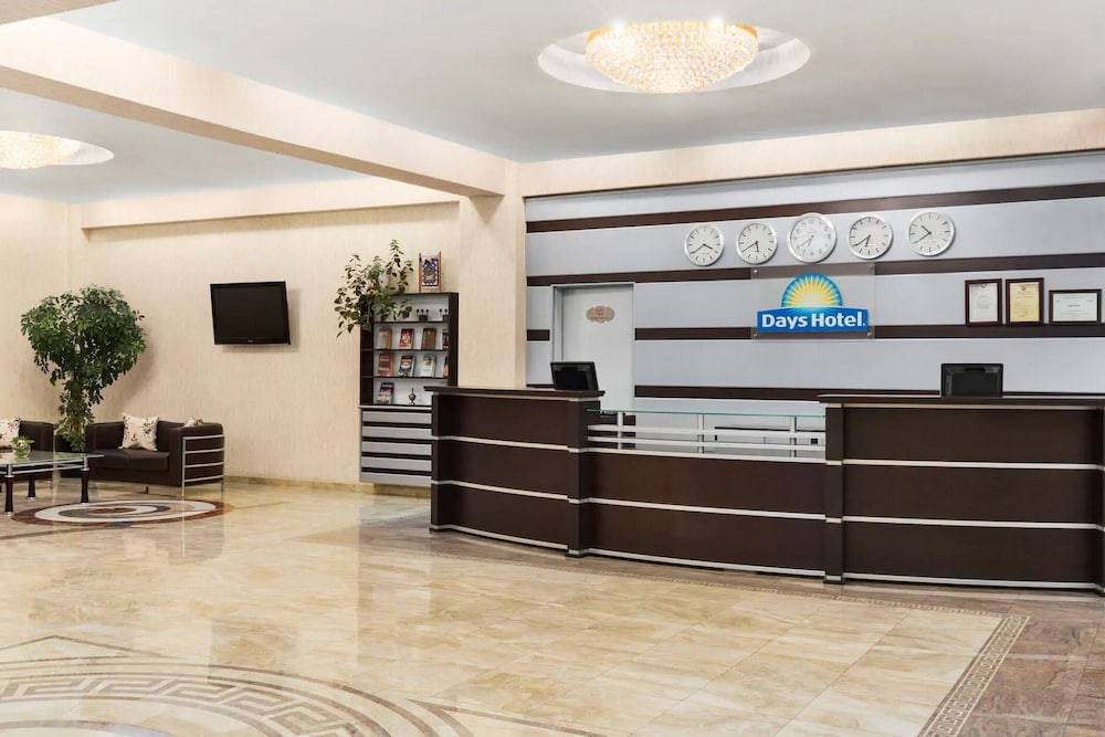 Days Hotel by Wyndham Baku 2