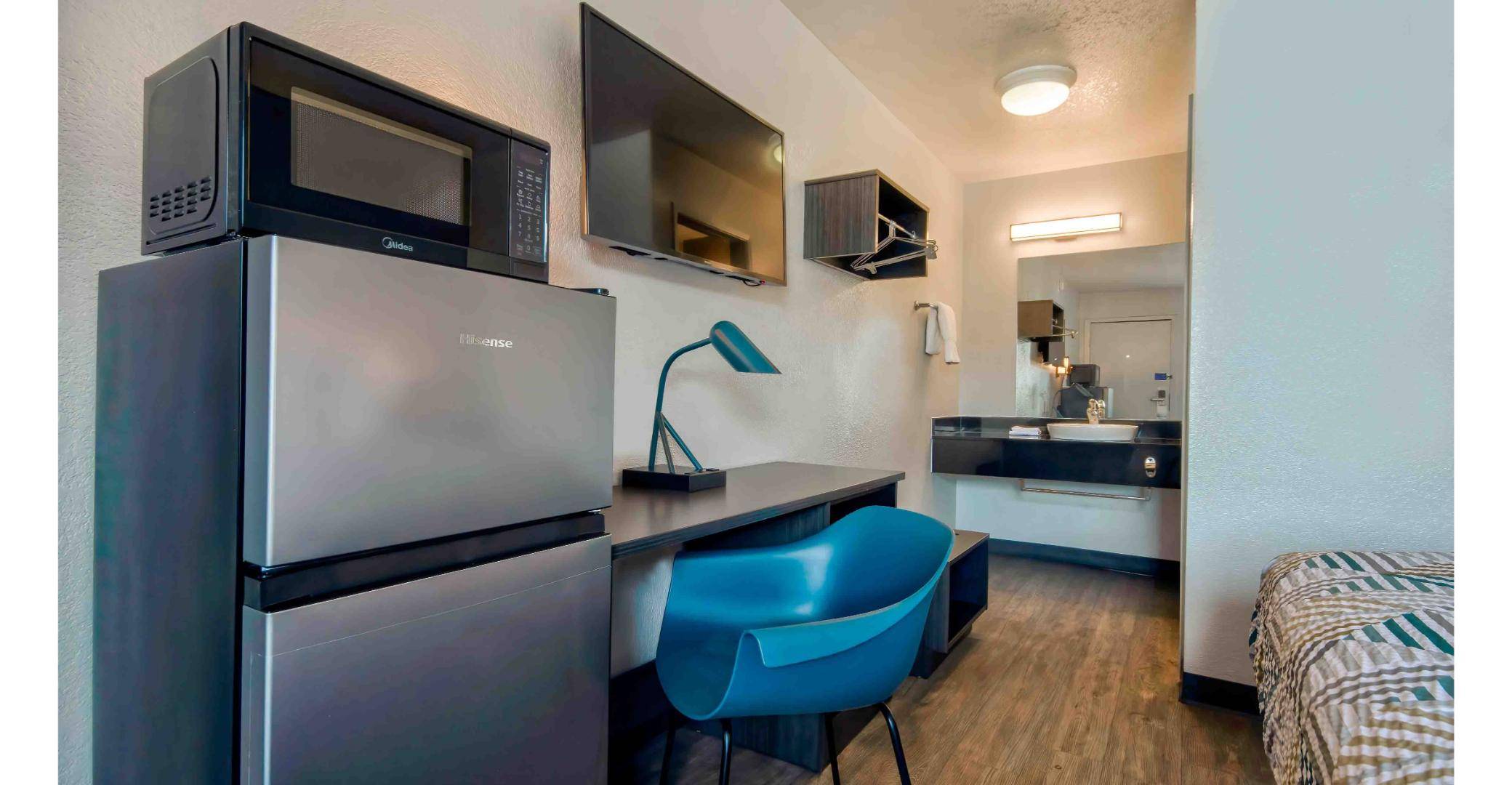 Studio 6 Albuquerque NM Midtown 1
