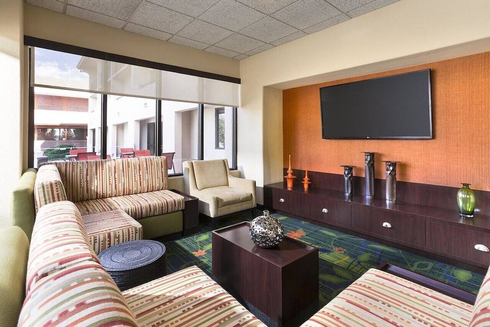 The Querque Hotel 2