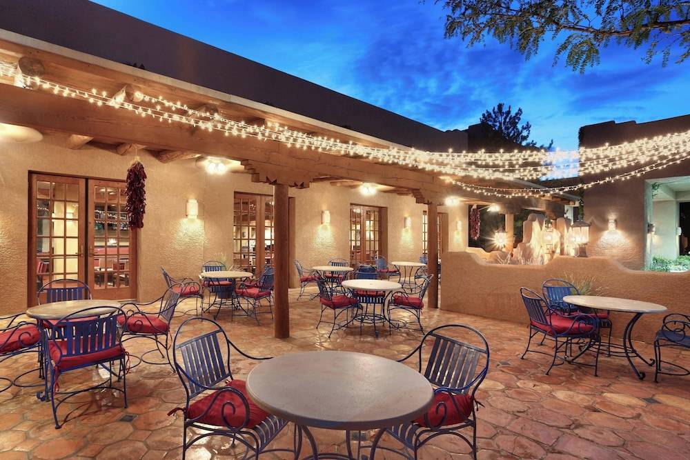 Courtyard by Marriott Albuquerque 1