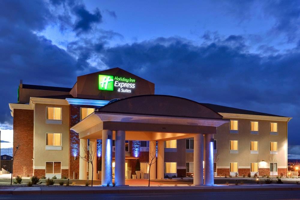 Holiday Inn Express & Suites ALBUQUERQUE AIRPORT by IHG 1