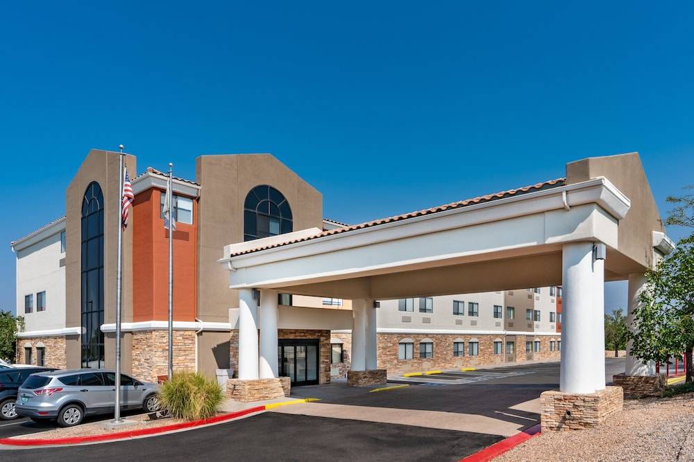 Holiday Inn Express & Suites ALBUQUERQUE-N. BALLOON FSTA PK by IHG 1