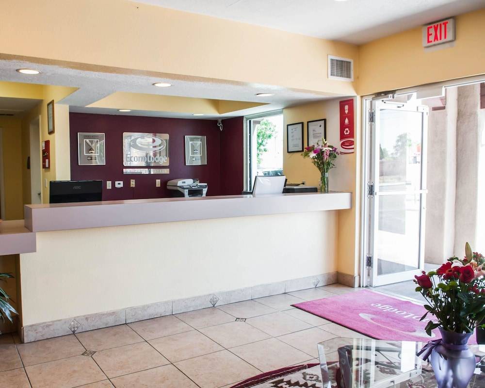 Econo Lodge Albuquerque Old Town 2