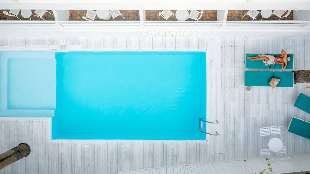 Azure Mare Hotel 1