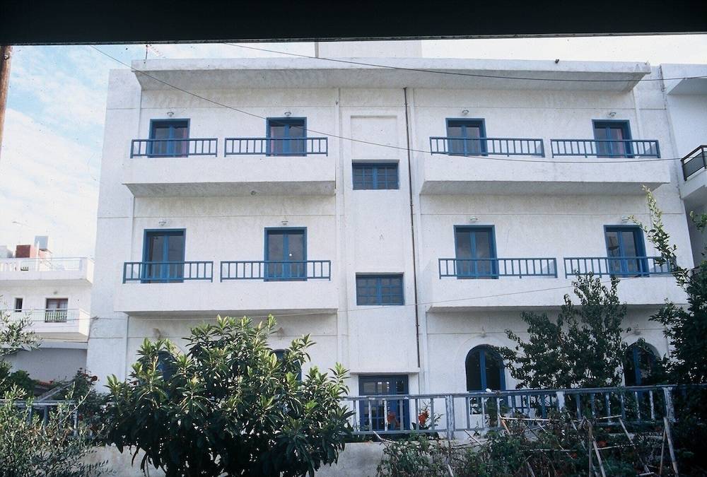 Friday Hotel 1