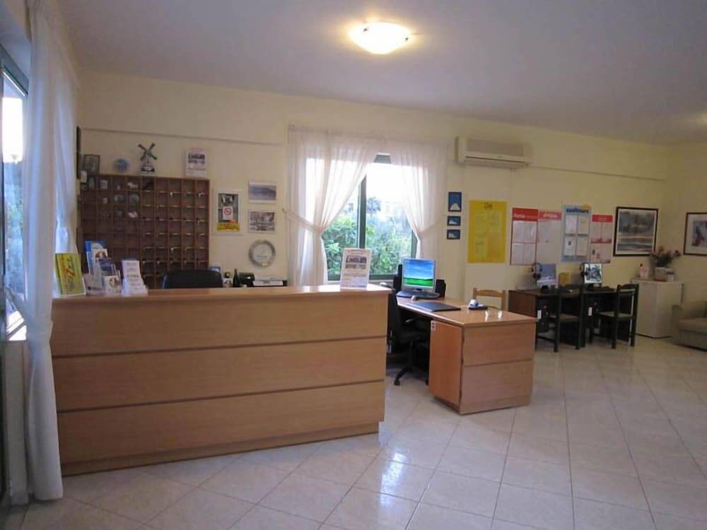 Nikolas Villas Appartments 2