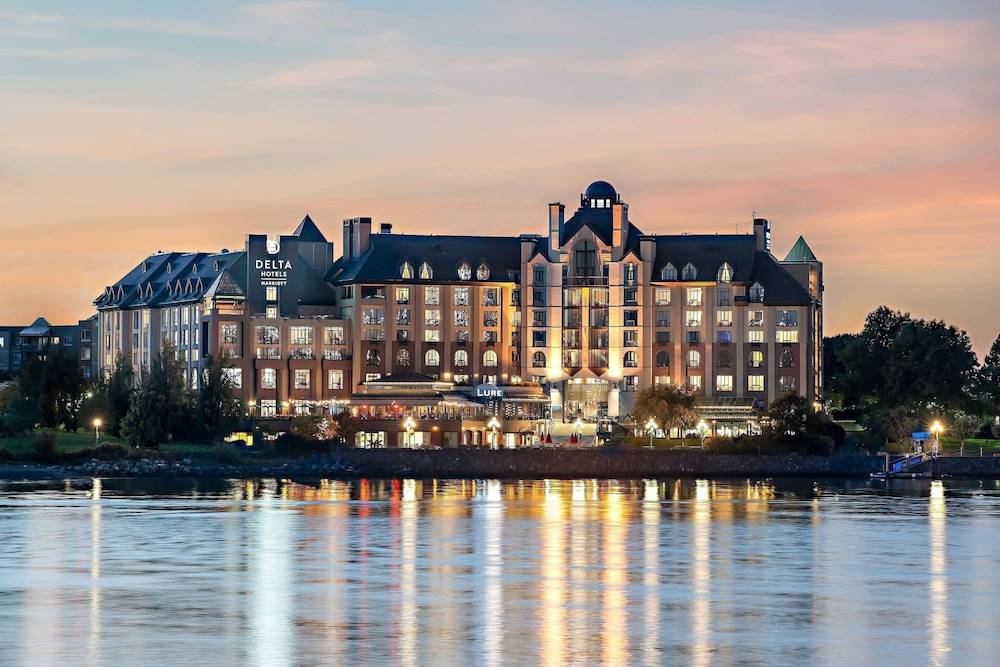 Delta Hotels by Marriott Victoria Ocean Pointe Resort 1