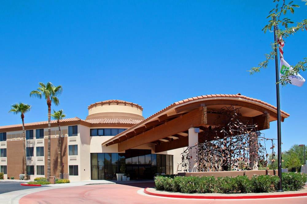 Holiday Inn Express SCOTTSDALE NORTH by IHG 1