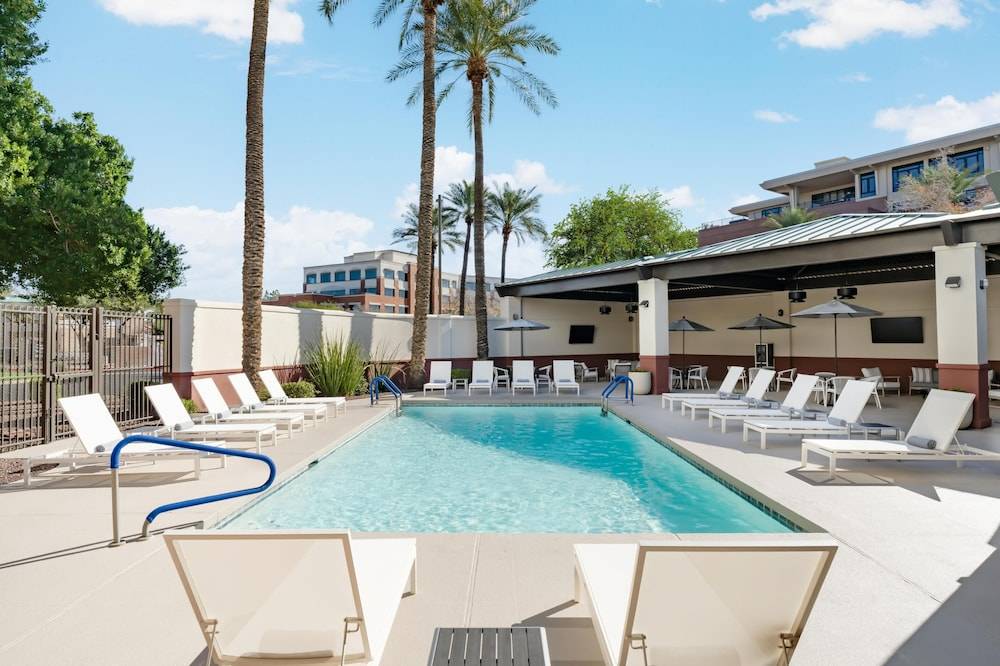Hyatt Place Scottsdale/Old Town 1