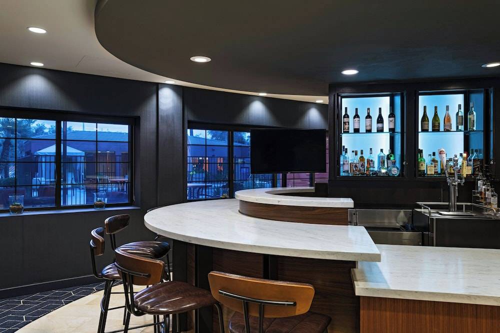 Courtyard by Marriott Scottsdale Old Town 2