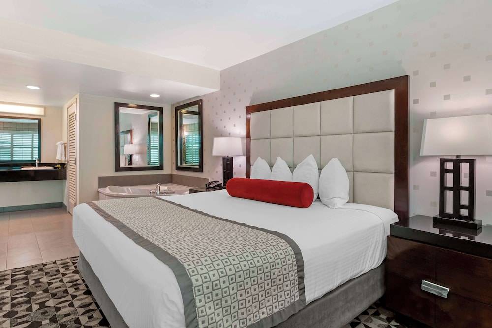 Best Western Plus Sundial 1