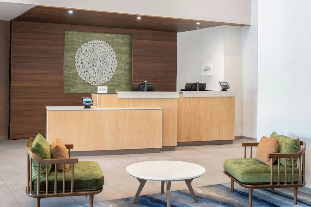 Fairfield by Marriott Inn & Suites Scottsdale Old Town 2
