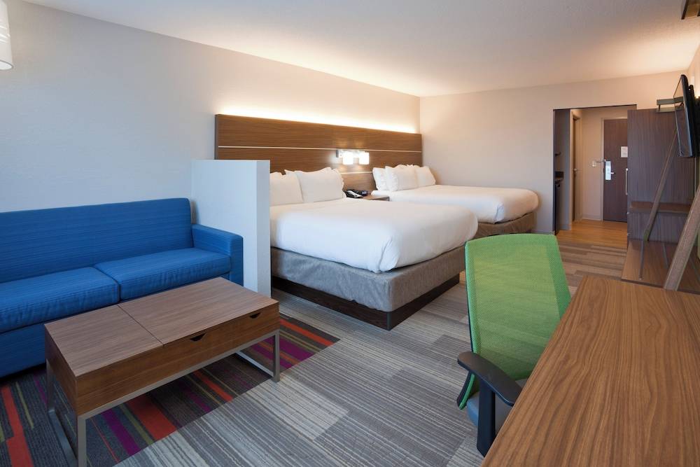 Holiday Inn Express & Suites MINNEAPOLIS – WEST END by IHG 2