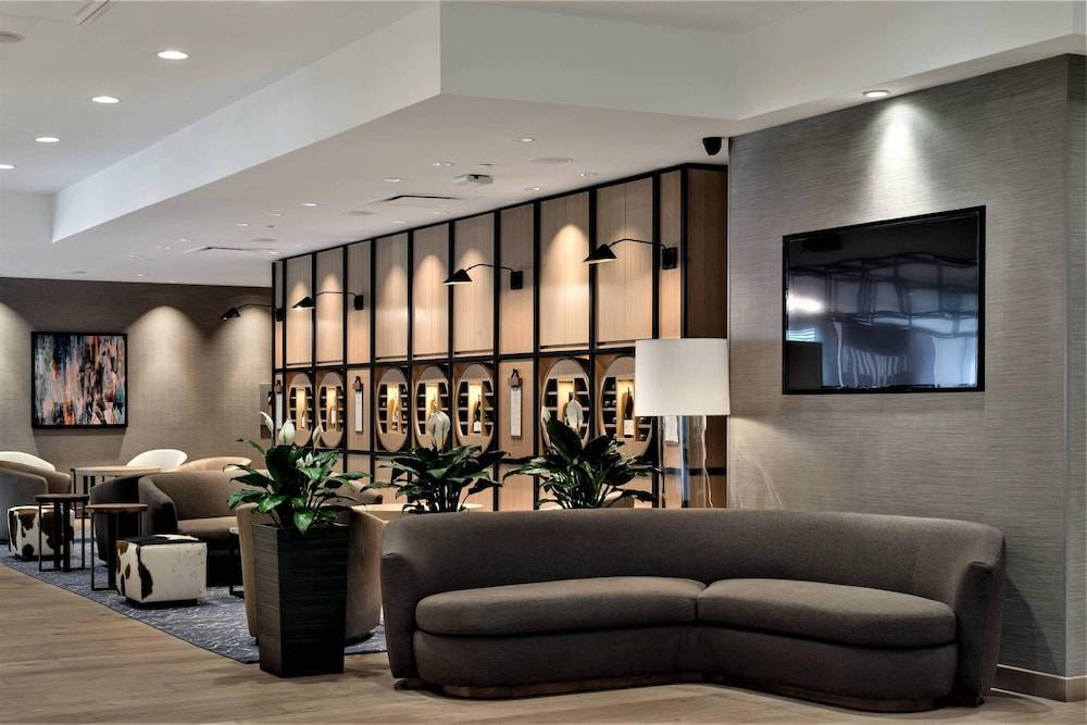 Delta Hotels by Marriott Kamloops 1