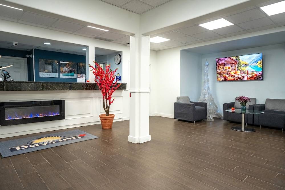 Days Inn by Wyndham Kamloops BC 2
